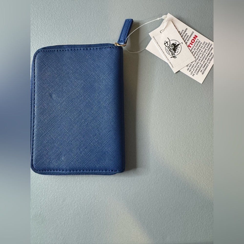 Disney parks it’s a small world Blue and Gold Passport zippered Wallet holder - Picture 2 of 3